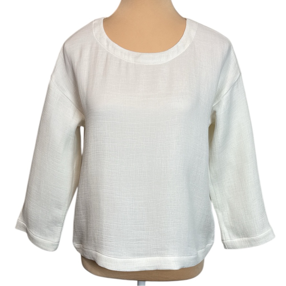 Eileen Fisher XXS Off-White 70% Rayon 30% Silk Textured 3/4 Sleeve Top EUC